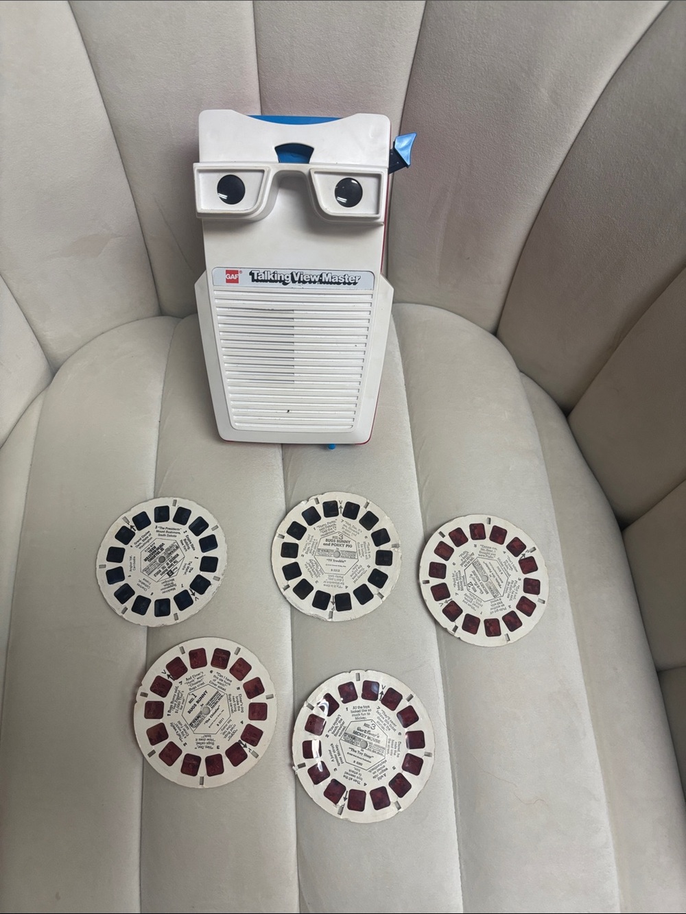 GAF Talking View-Master with Reels - White